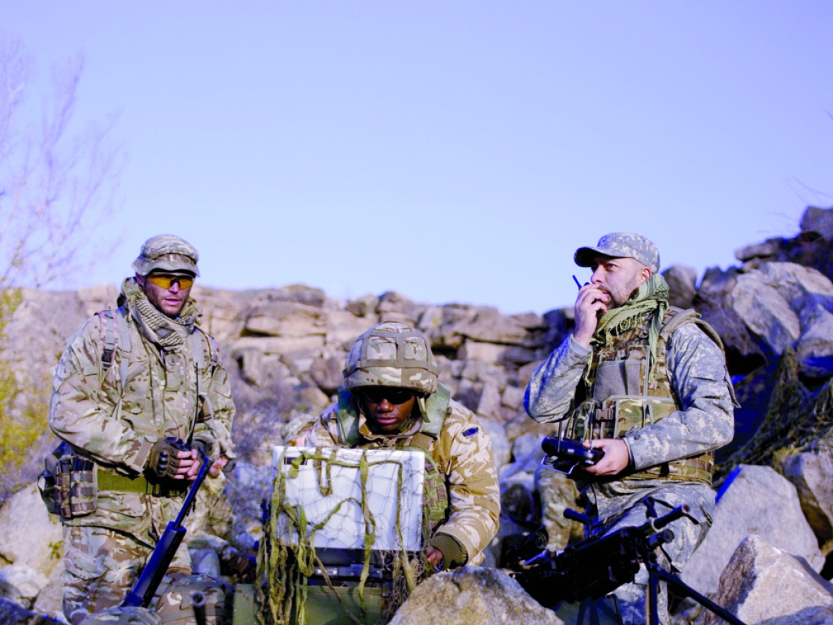 Three Soldiers with Laptop